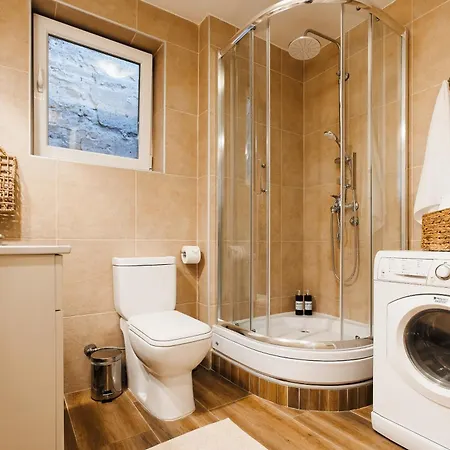 Ferienwohnung Pintrst-Penthouse Old Town Renovated Belgrad Exterior foto